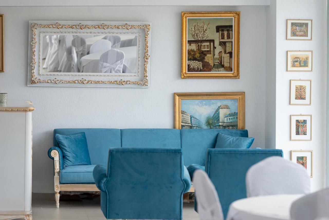 Light Blue Hotel Nea Kallikrateia Esterno foto