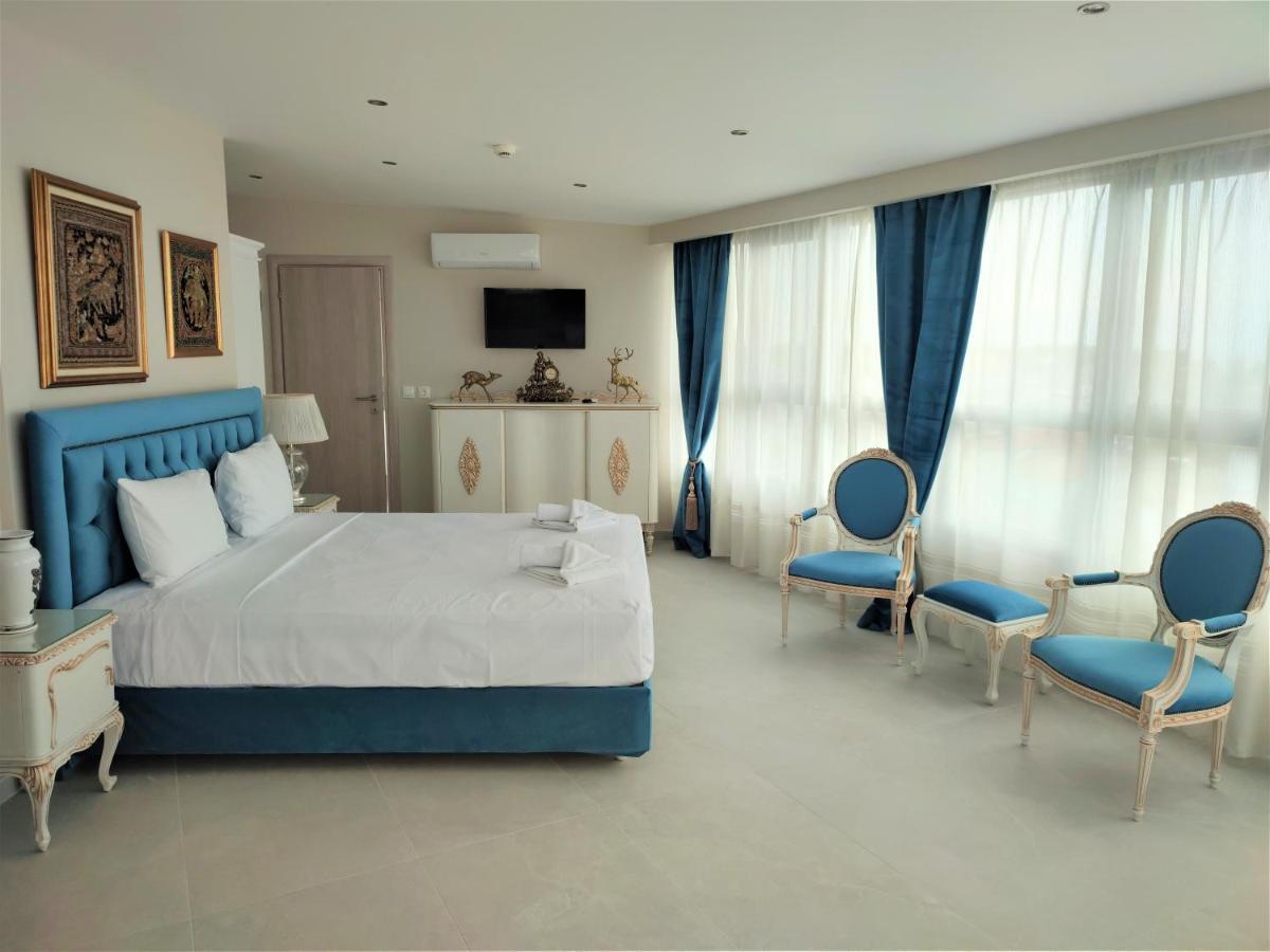 Light Blue Hotel Nea Kallikrateia Esterno foto