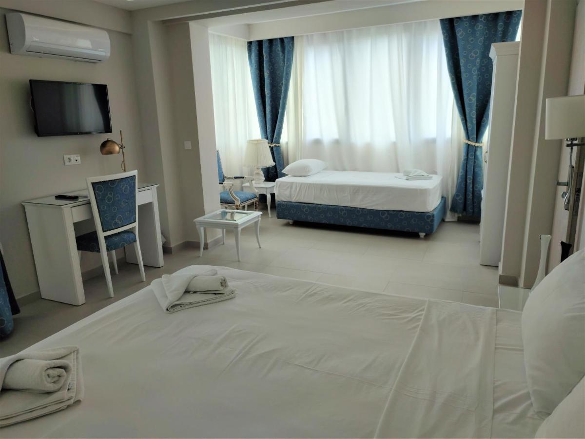 Light Blue Hotel Nea Kallikrateia Esterno foto